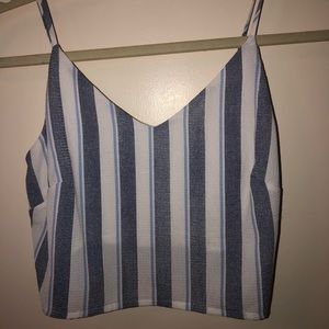 Striped crop top 💫